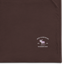 Загрузить изображение в средство просмотра галереи, The Granite State Premium Sherpa blanket