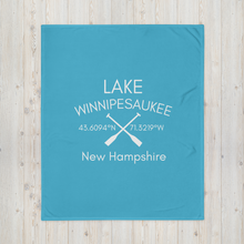 Загрузить изображение в средство просмотра галереи, Lake Winnipesaukee Throw Blanket