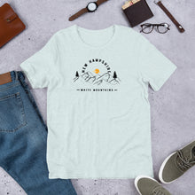 Загрузить изображение в средство просмотра галереи, White Mountains New Hampshire Unisex T-Shirt
